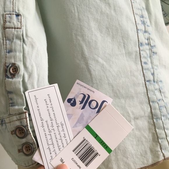 new acid washed Denim button down shirt - Picture 5 of 8